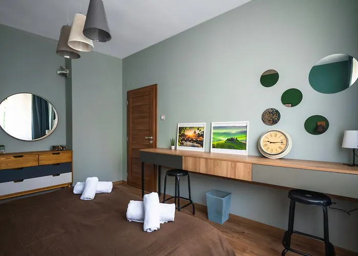 Lux Flat Next To Park With Working Space By Flat Mаnager