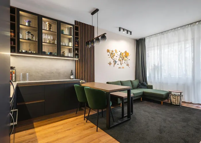 Lux Flat Next To Park With Working Space By Flat Mаnager