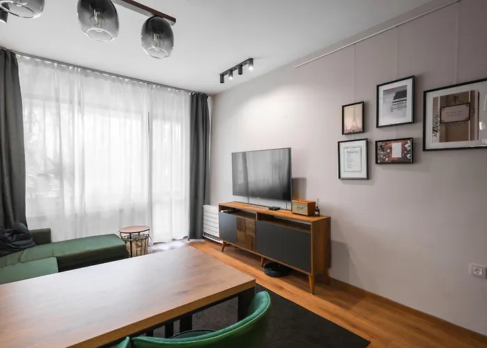 Lux Flat Next To Park With Working Space By Flat Mаnager アパート *