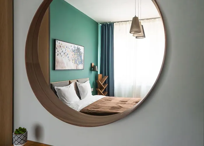 Апартаменты Lux Flat Next To Park With Working Space By Flat Mаnager *