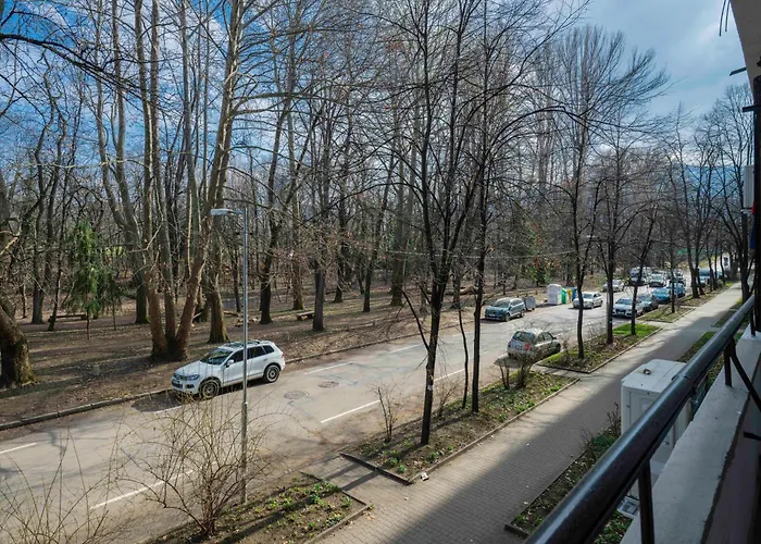 Lux Flat Next To Park With Working Space By Flat Mаnager *