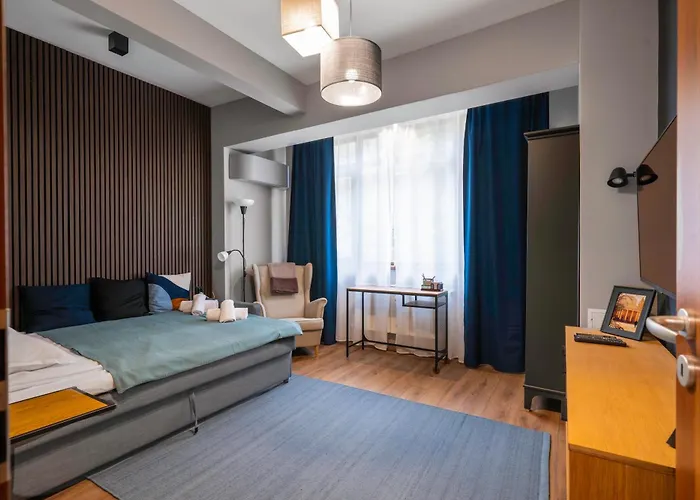 Lux Flat Next To Park With Working Space By Flat Mаnager 公寓 索菲亞